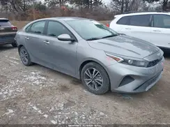3KPF24AD2RE752008 2024 KIA FORTE
