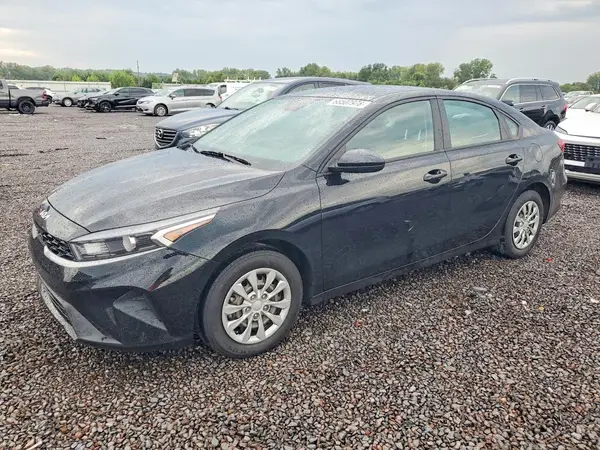 3KPF24AD2RE753272 2024 KIA FORTE - Image 1