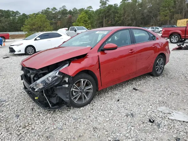 3KPF24AD2RE759167 2024 KIA FORTE - Image 1