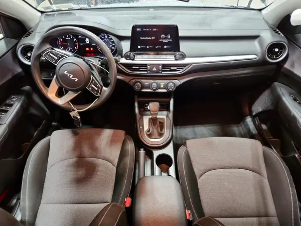 3KPF24AD2RE762179 2024 KIA FORTE - Image 8