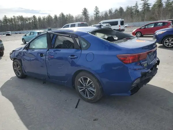 3KPF24AD2RE763283 2024 KIA FORTE - Image 2
