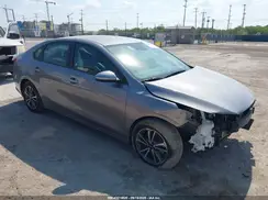 3KPF24AD2RE768404 2024 KIA FORTE