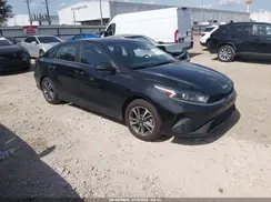 3KPF24AD2RE769861 2024 KIA FORTE