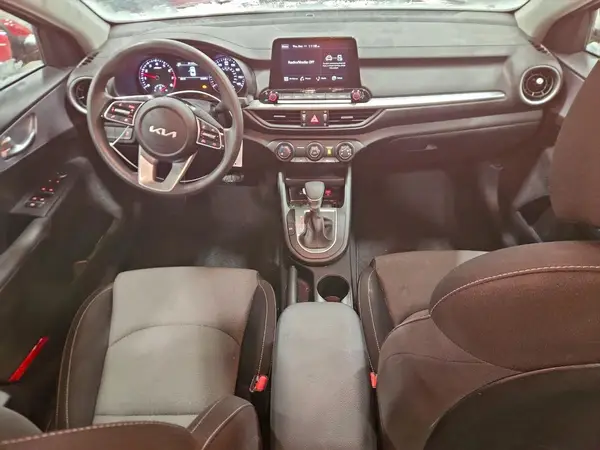 3KPF24AD2RE770718 2024 KIA FORTE - Image 8