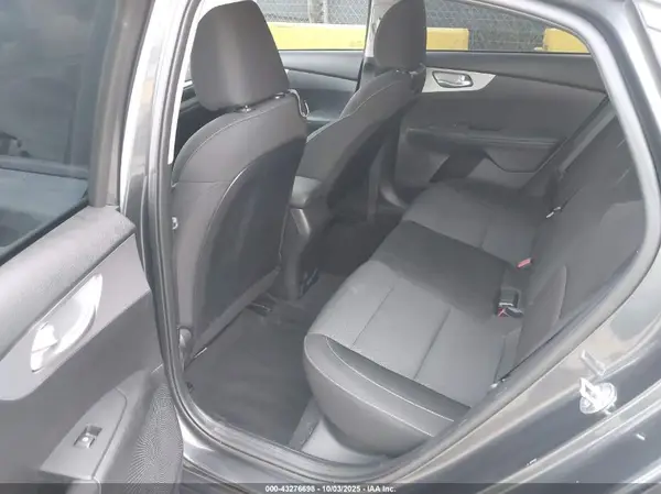 3KPF24AD2RE770783 2024 KIA FORTE - Image 8