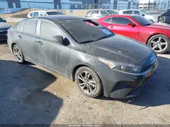 3KPF24AD2RE772498 2024 KIA FORTE