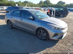 3KPF24AD2RE773313 2024 KIA FORTE