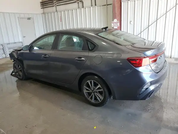 3KPF24AD2RE773957 2024 KIA FORTE - Image 2