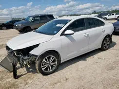 3KPF24AD2RE775028 2024 KIA FORTE