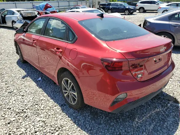 3KPF24AD2RE775787 2024 KIA FORTE - Image 2