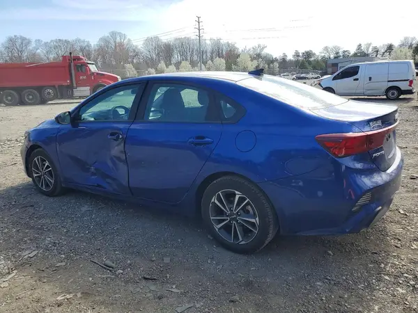 3KPF24AD2RE776504 2024 KIA FORTE - Image 2