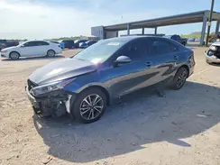 3KPF24AD2RE776924 2024 KIA FORTE