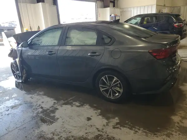 3KPF24AD2RE779709 2024 KIA FORTE - Image 2
