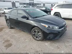 3KPF24AD2RE783503 2024 KIA FORTE