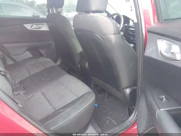 3KPF24AD2RE783713 2024 KIA FORTE - Image 8