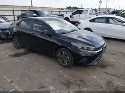 3KPF24AD2RE788541 2024 KIA FORTE