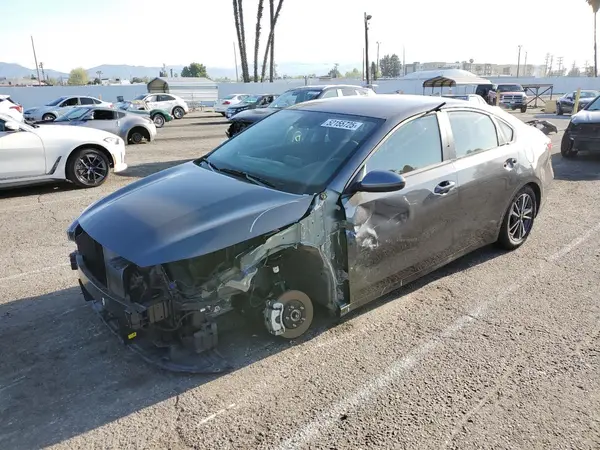 3KPF24AD2RE799085 2024 KIA FORTE - Image 1
