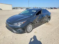 3KPF24AD2RE801529 2024 KIA FORTE