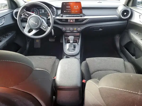 3KPF24AD2RE814068 2024 KIA FORTE - Image 8
