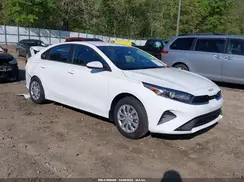 3KPF24AD2RE814071 2024 KIA FORTE