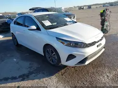 3KPF24AD2RE817147 2024 KIA FORTE