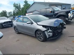 3KPF24AD2RE826740 2024 KIA FORTE