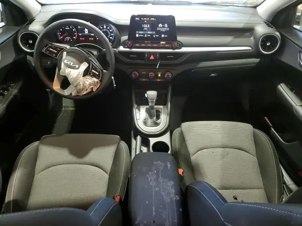 3KPF24AD2RE830688 2024 KIA FORTE - Image 8
