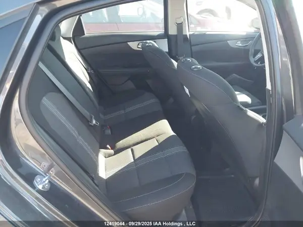 3KPF24AD2RE838340 2024 KIA FORTE - Image 8