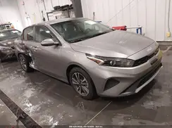 3KPF24AD2RE840041 2024 KIA FORTE