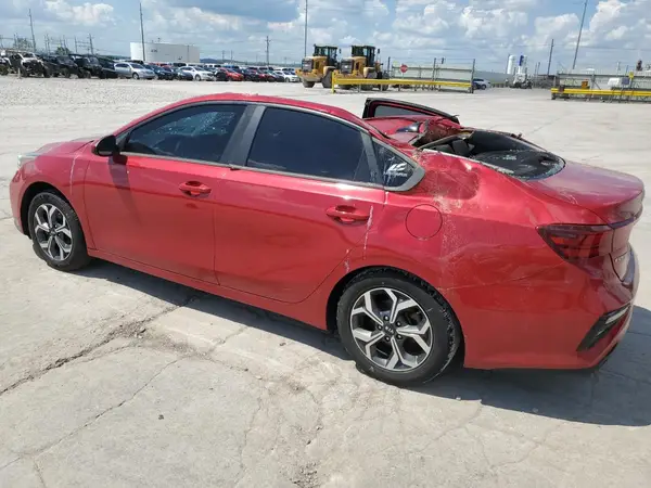 3KPF24AD3KE005958 2019 KIA FORTE - Image 2