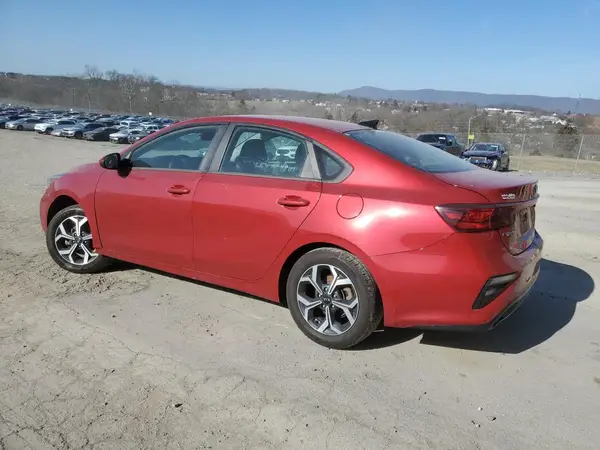 3KPF24AD3KE006947 2019 KIA FORTE - Image 2