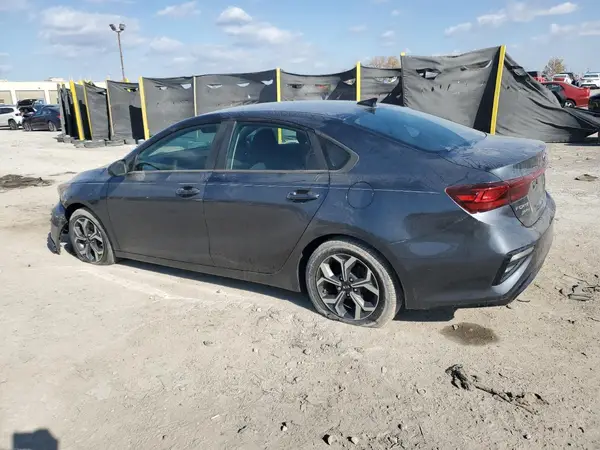 3KPF24AD3KE008830 2019 KIA FORTE - Image 2