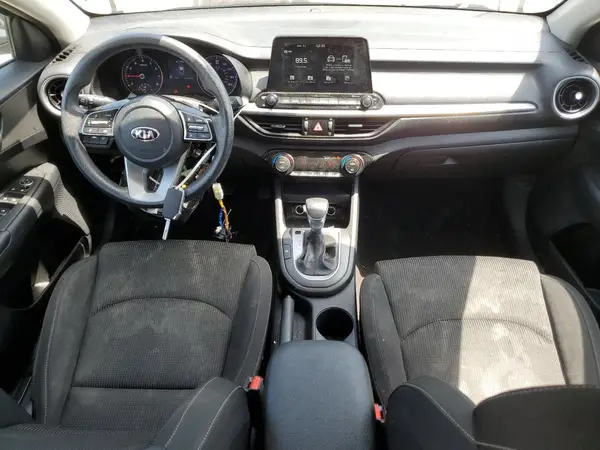 3KPF24AD3KE009069 2019 KIA FORTE - Image 8