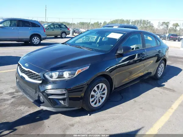 3KPF24AD3KE009539 2019 KIA FORTE - Image 2