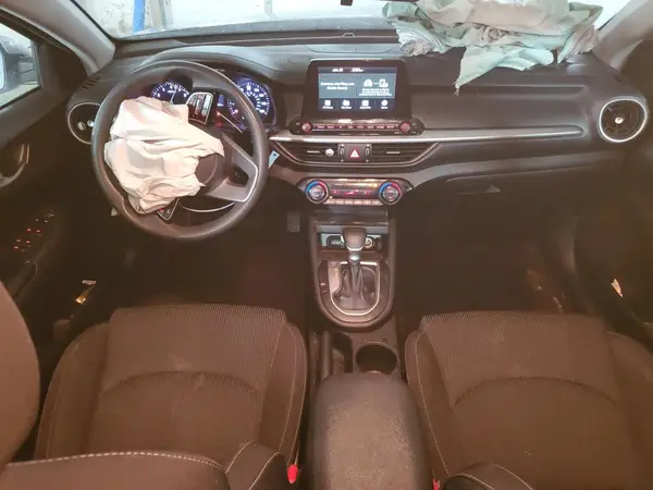3KPF24AD3KE012022 2019 KIA FORTE - Image 8