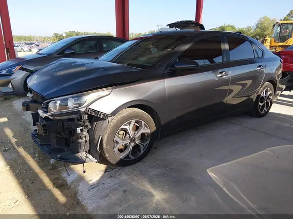 3KPF24AD3KE014546 2019 KIA FORTE - Image 2