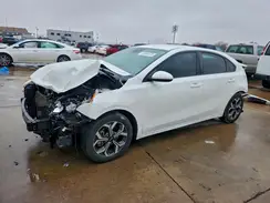 3KPF24AD3KE014952 2019 KIA FORTE