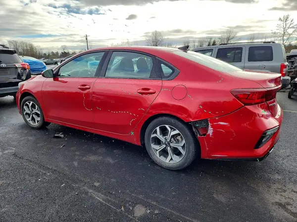 3KPF24AD3KE017544 2019 KIA FORTE - Image 2