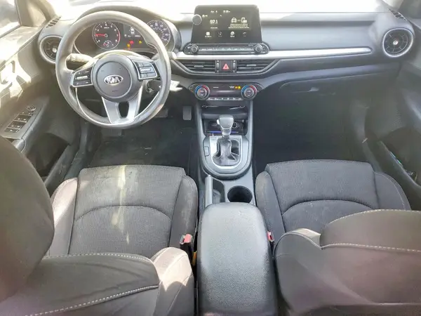 3KPF24AD3KE019990 2019 KIA FORTE - Image 8