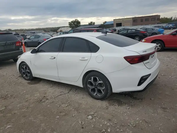 3KPF24AD3KE022386 2019 KIA FORTE - Image 2