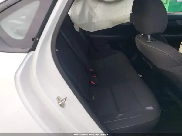 3KPF24AD3KE022663 2019 KIA FORTE - Image 8