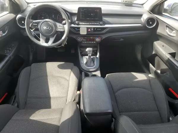 3KPF24AD3KE023909 2019 KIA FORTE - Image 8