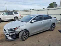 3KPF24AD3KE027586 2019 KIA FORTE