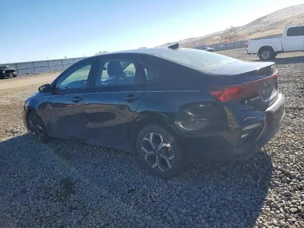 3KPF24AD3KE027622 2019 KIA FORTE - Image 2