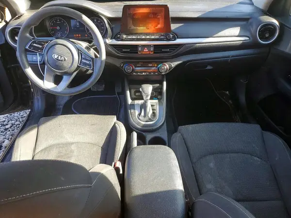 3KPF24AD3KE027622 2019 KIA FORTE - Image 8