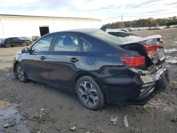 3KPF24AD3KE030133 2019 KIA FORTE - Image 2