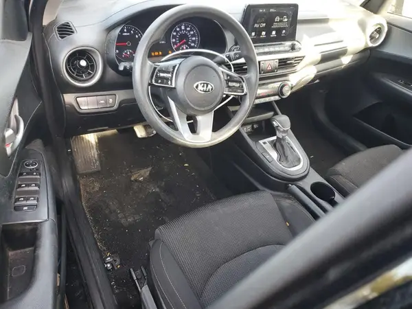 3KPF24AD3KE030133 2019 KIA FORTE - Image 8