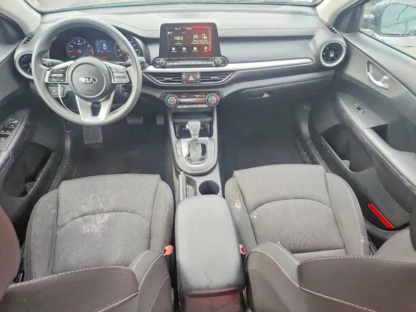 3KPF24AD3KE032528 2019 KIA FORTE - Image 8