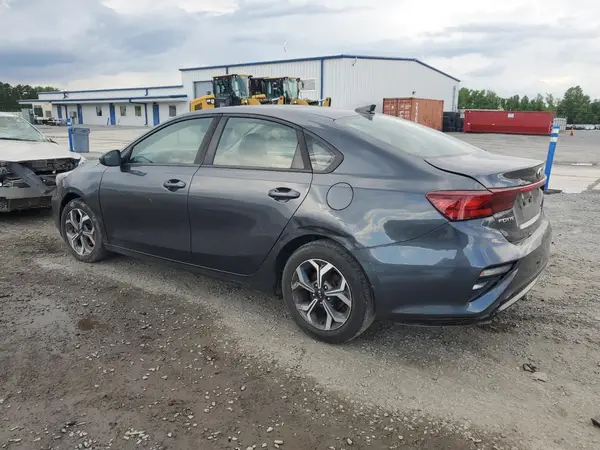 3KPF24AD3KE037387 2019 KIA FORTE - Image 2