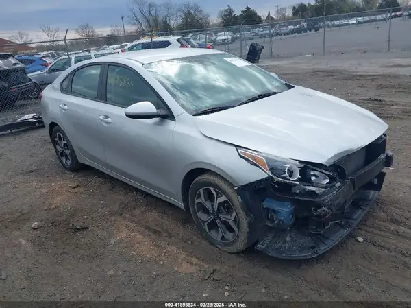 3KPF24AD3KE041214 2019 KIA FORTE - Image 1